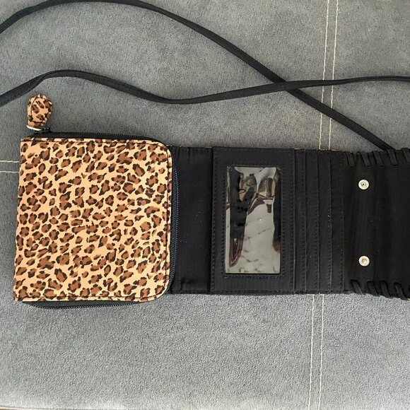 Little Leopard Print Purse Wallet with Removable Shoulder Strap - Picture 3 of 4